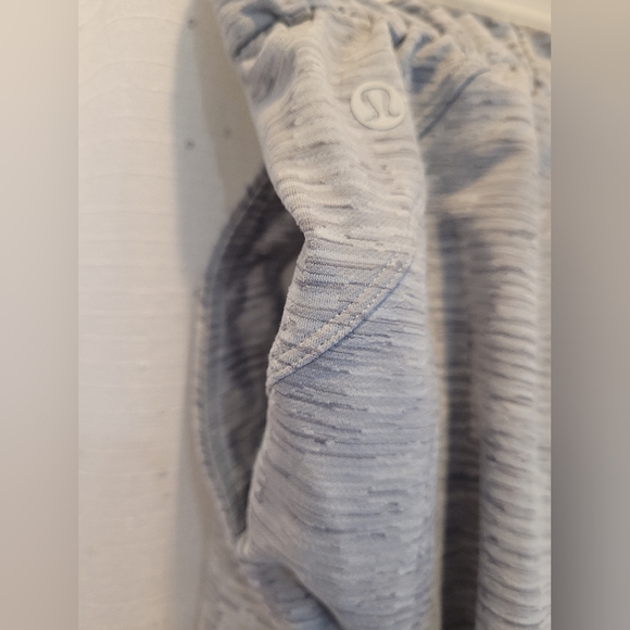 Lululemon Stretch High-Rise Joggers, Color LinearTempo Jacquard Silver Sz 6 - Picture 5 of 14